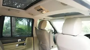Land Rover Discovery 2013