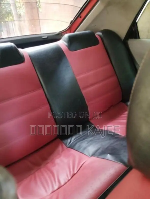 Mazda Astina 1999