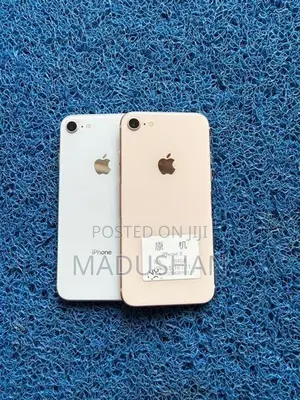 Apple iPhone 8 (Used)