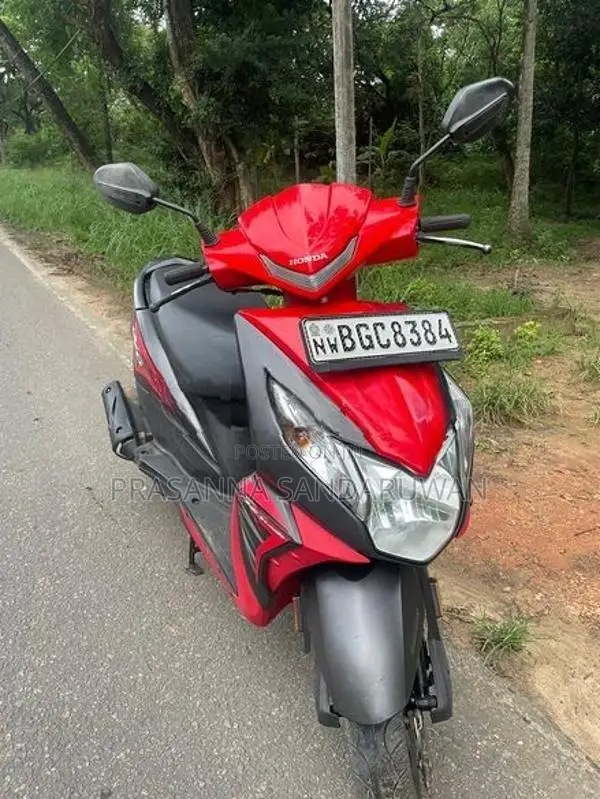 Honda Dio 2018