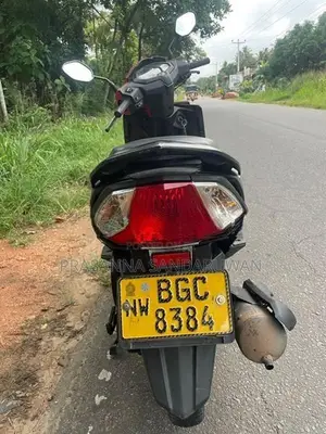 Honda Dio 2018