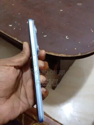 Honor 400 Pro 12 gb 512 (Used)