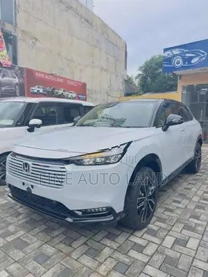Honda Vezel Z Play Premium 2026