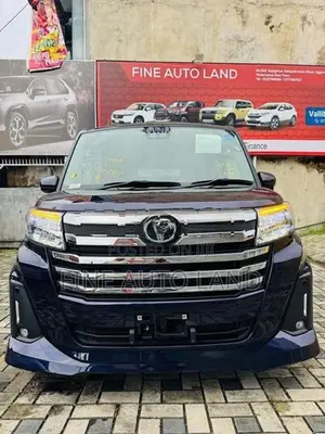 Toyota Roomy Custom G 2024