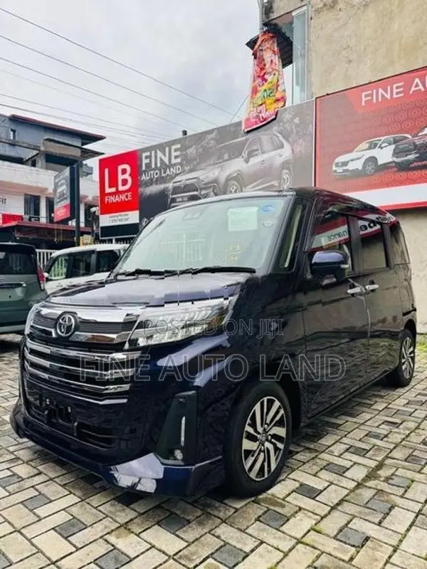 Toyota Roomy Custom G 2024