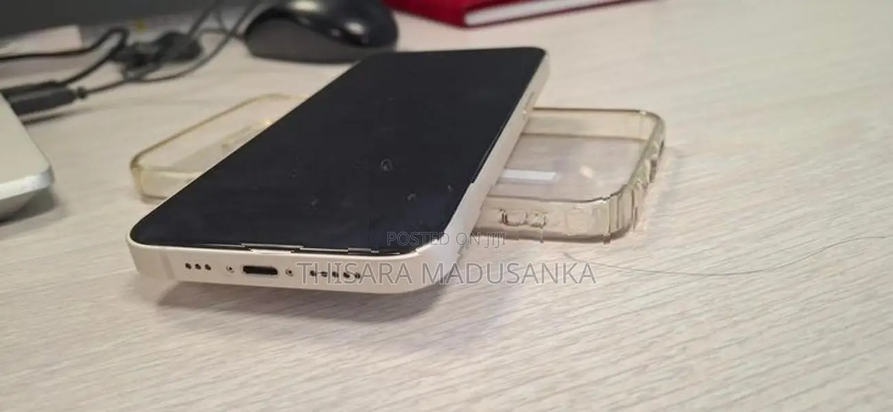 Apple iPhone 14 (Used)