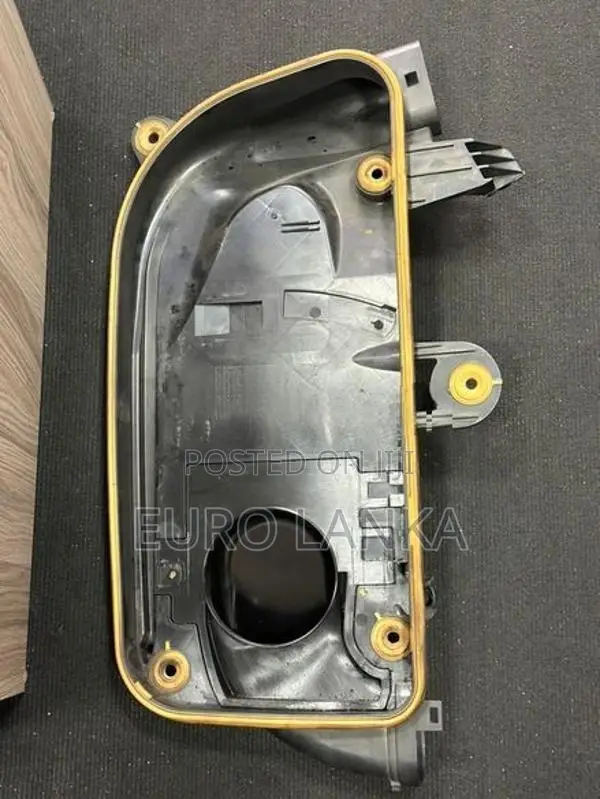 Bmw 520d F10 Air Filter Tray