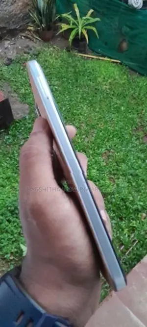 Infinix Hot 60i 6GB 128GB (Used)