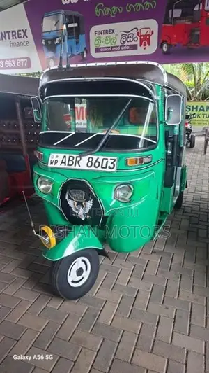 Bajaj RE 4 Stroke 2018