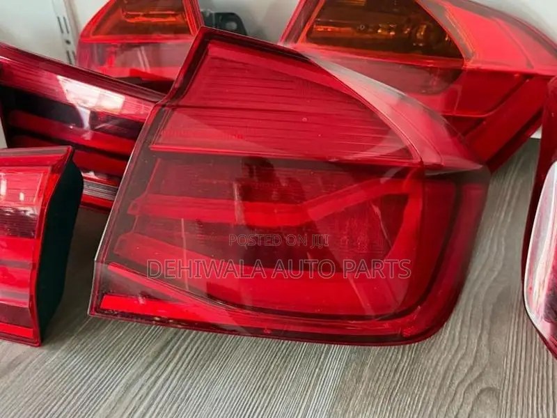 BMW 318i Tail Light