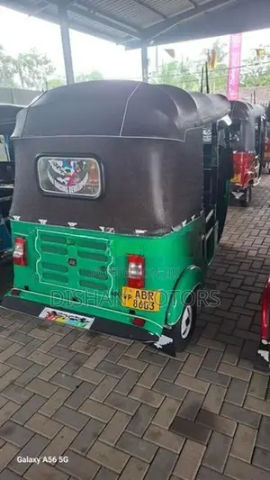 Bajaj RE 4 Stroke 2018