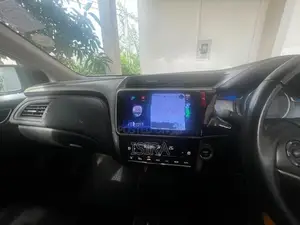 Honda Grace 2014