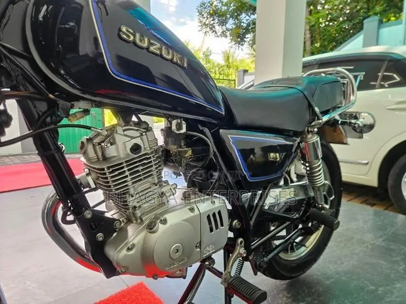 Suzuki GN 125 2017