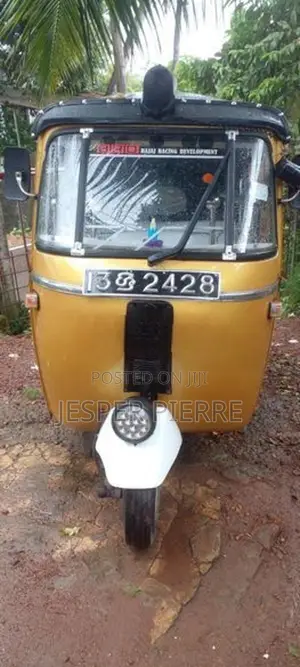 Bajaj RE 1984