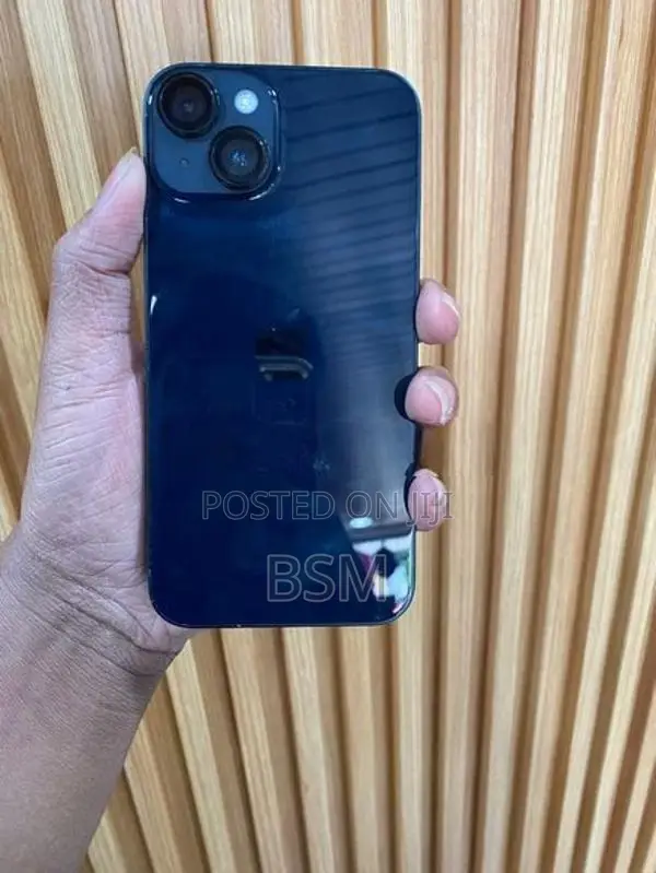 Apple iPhone 14 (Used)