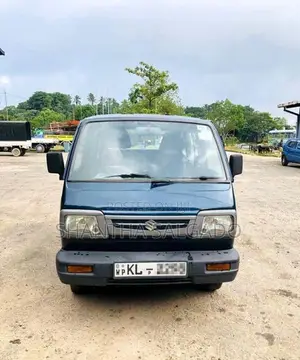 Suzuki Omni 2010