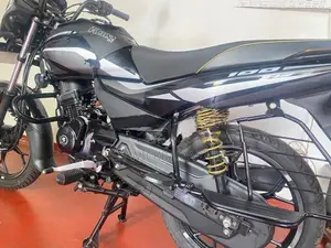 Bajaj Platina 100 2026