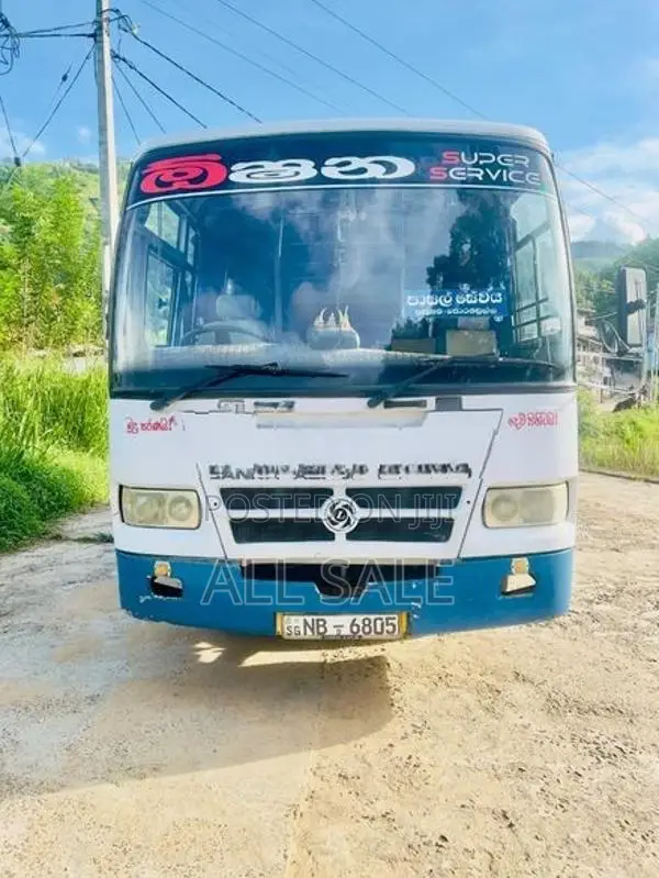 Ashok Leyland MITR MTR 2013