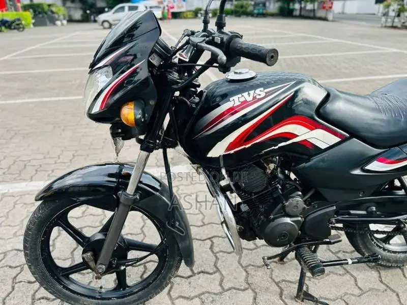 TVS Metro 2015
