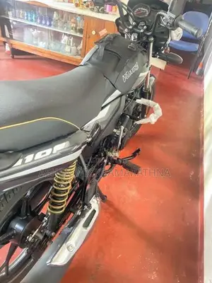 Bajaj Platina 100 2026