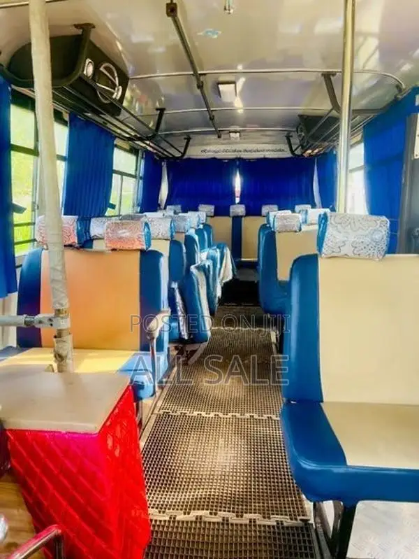 Ashok Leyland MITR MTR 2013