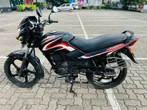TVS Metro 2015