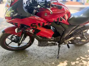 Suzuki Gixxer SF 2016