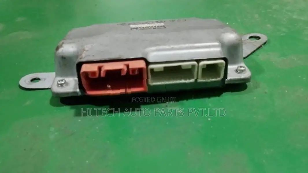 Toyota Camry 2013 Hybrid Battery ECU