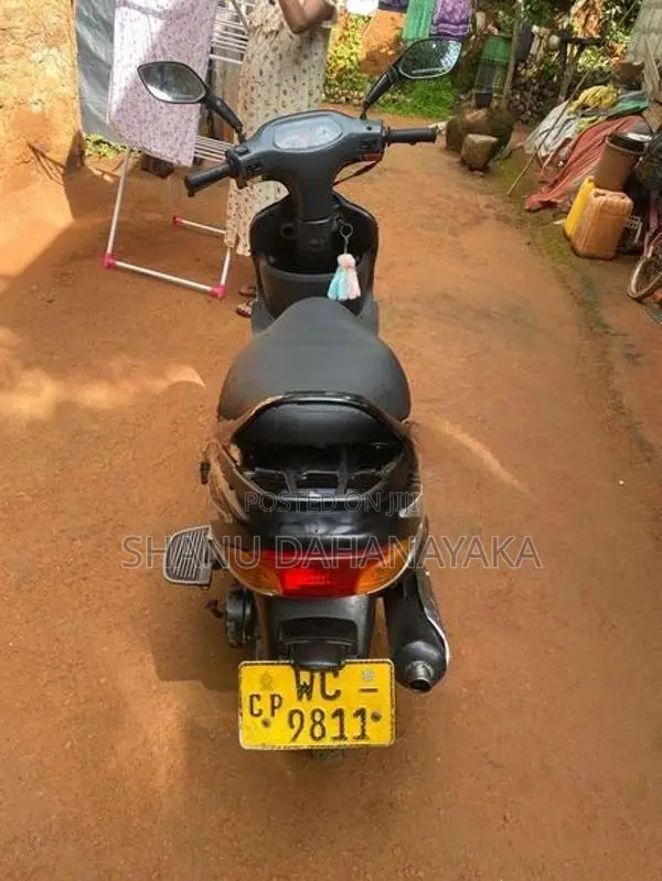 TVS Scooty Pept 2010