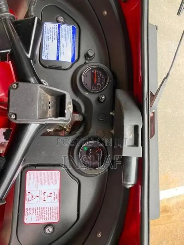 Bajaj RE 2020