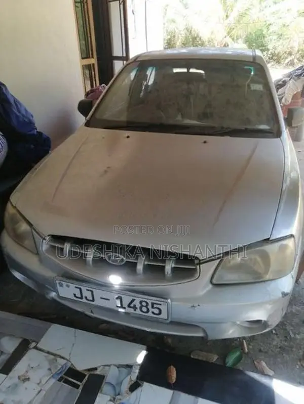 Hyundai Accent 2001