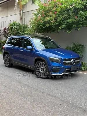 Mercedes Benz GLB 180 AMG Premium Plus 2024