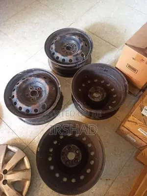 2013 Toyota Premio G superior Spare part reconditioned
