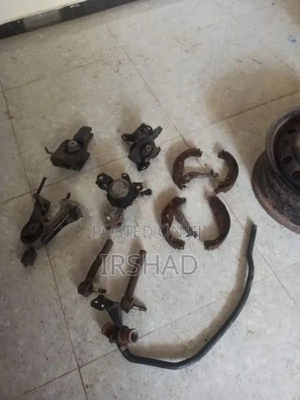 2013 Toyota Premio G superior Spare part reconditioned