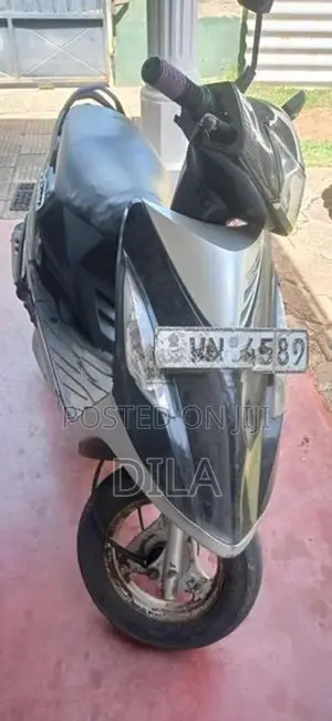 TVS Streak 2012