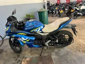 Suzuki Gixxer SF Blue 2016