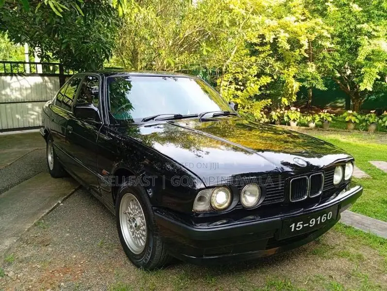 BMW 520i 1988