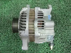 Nissan Sunny FB15 Alternator