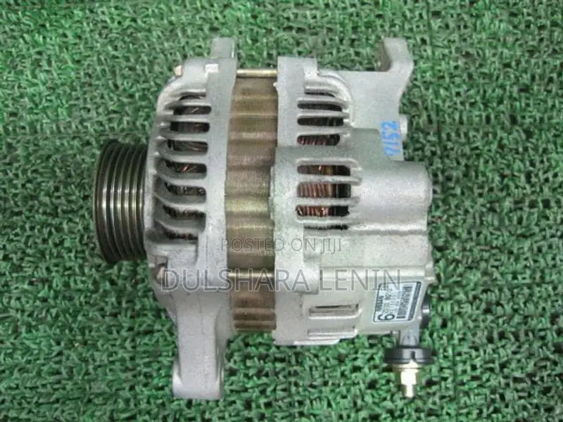 Nissan Sunny FB15 Alternator
