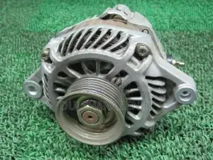 Nissan Sunny FB15 Alternator