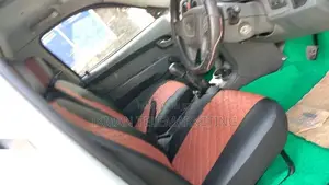 Tata Xenon 2015