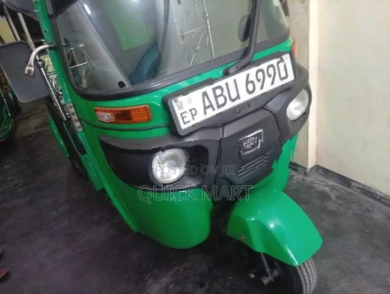 Bajaj RE 2020