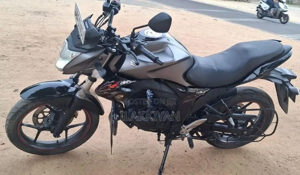 Suzuki Gixxer 2018