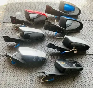 Vitz ksp 130 side mirror