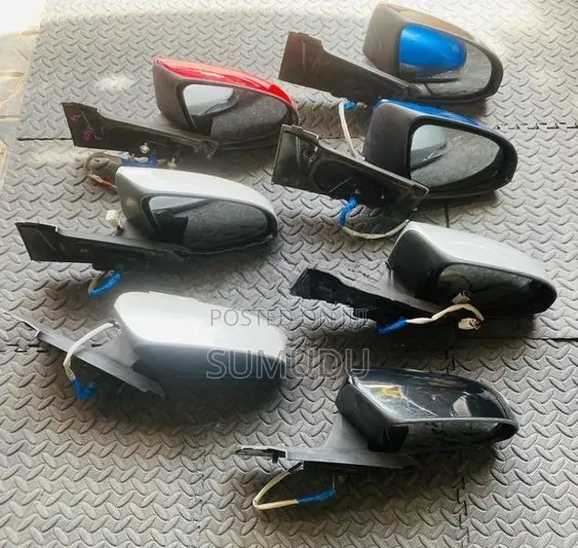 Vitz ksp 130 side mirror