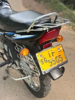 Bajaj CT100 2007
