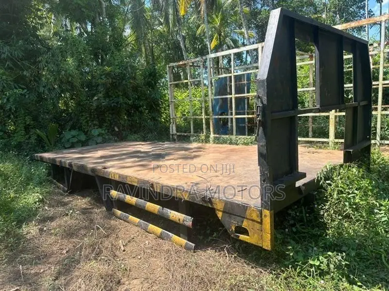 Leyland Tata Flatbed 20ft