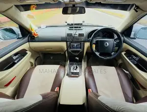 Ssang Yong Rexton 4x4 2015