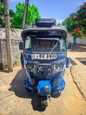 Bajaj racing 2025