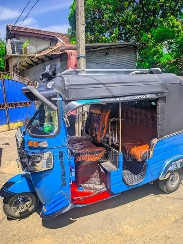 Bajaj racing 2025